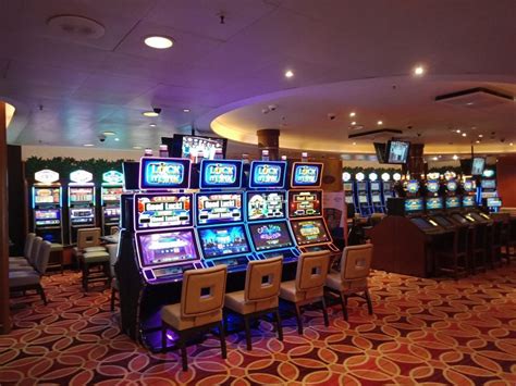 grand play casino