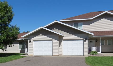 Grand Oaks Townhomes Baxter, MN Low Income Apartments