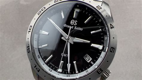 Grand Seiko Reviews - WatchBox Studios