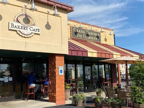 Grand Traverse Pie Company - Norton Shores