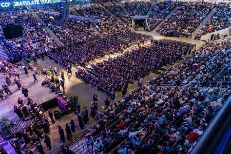 Apr 27, 2023 · Commencement ceremonies scheduled in next two weeks for traditional and online students. PHOENIX, April 27, 2023 /PRNewswire/ -- Grand Canyon University will celebrate a 2022-23 graduating class .... 