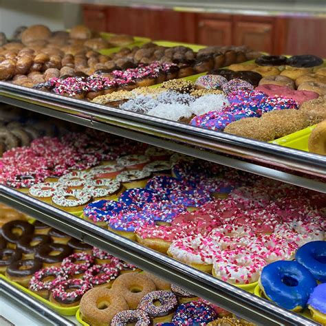 Grand donuts. Gluten-Free Donuts in Grand Rapids, Michigan. Last updated March 2024. Sort By. 1. Sandy's Donuts. 2 ratings. 2040 Leonard St NW, Grand Rapids, MI 49504. $ • Donut Shop, Coffee Shop. 