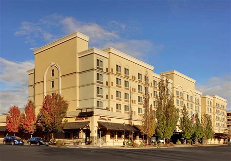 Grand hotel salem oregon. Stay at this 3.5-star business-friendly hotel in Salem. Enjoy free breakfast, free parking, and free train station pick-up. Our guests praise the breakfast and the helpful staff in our reviews. Popular attractions Elsinore Theater and Capitol City Theater are located nearby. Discover genuine guest reviews for The Grand Hotel - Salem, in … 