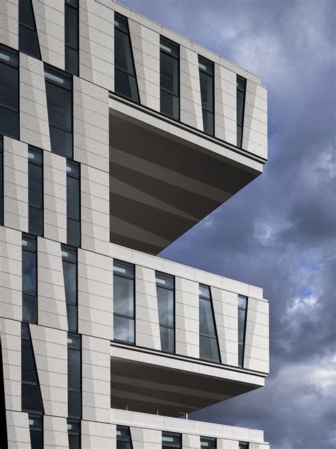 Granite for Commercial Buildings
