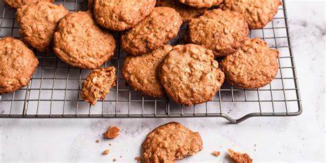 Granola Oatmeal Cookies