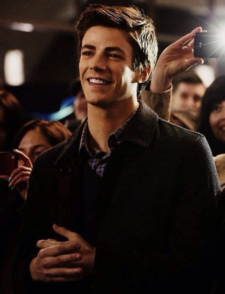 Grant Gustin Smile GIF - Grant Gustin Smile - Discover …