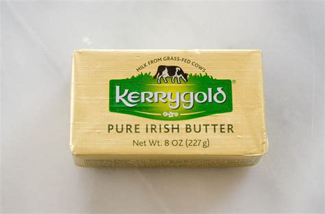 Grass fed butter brands. Irish Butter. Irish butter, which is produced from (no surprise here) Irish dairy cows, is a type of European-style butter that is churned until it reaches about 82% butterfat. One popular brand is Kerrygold. The bright yellow color comes from the beta carotene in the rich grasslands that Irish cows feed on. 