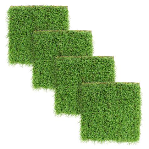 Grasspad. Fresh Patch Large - Real Grass Pee and Potty Training Pad for Dogs Between 15 and 30 Pounds - Indoor and Outdoor Use - 24 Inches x 24 Inches. Best Real Grass. Find on Amazon. If you prefer natural ... 