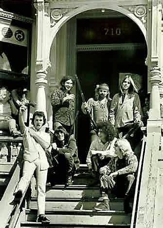 Grateful dead house on ashbury. Jan 5, 2024 · Haight-Ashbury would soon sprawl outwards as a psychedelic playground, with musicians including the Grateful Dead, Jimi Hendrix and Janis Joplin citing the area’s free-thinking nature and affordable rent, among other illicit reasons, as elements that made it so attractive. 