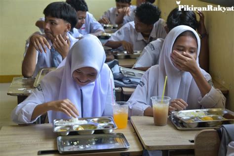 Gratis Pussy SMA & pose terpopuler kabar terbaru foto eksklusif Txxx Tanpa Sensor di FILM DOKUMENTER gak berdaya tonton live bugil image 1