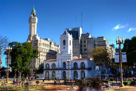 Gray Cruz Messenger Buenos Aires