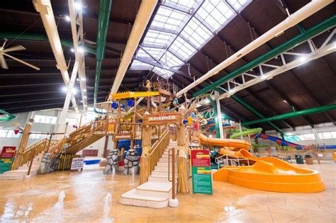 Gray wolf water park. May 10, 2023. Listen to this article 3 min. The Great Wolf Lodge in Perryville has moved up its opening date again and upped its expected staff count to 1,000 employees as the resort inches closer ... 