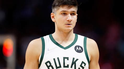 Grayson Allen, Milwaukee Bucks, SG - Fantasy Basketball News, …