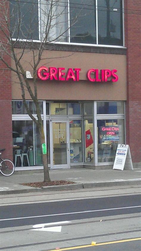 Great Clips Hair Salon in Seattle, WA - Harvard Market