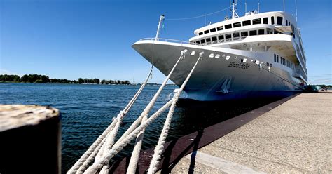 Great Lakes are once again a hot destination for cruise ships