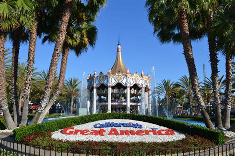 Great america theme park. 4. Six Flags Magic Mountain | Valencia, CA. Known for its massive rollercoasters, Six Flags Magic Mountain is the place to go for thrill-seekers. The park is getting ready to open its 20th coaster ... 
