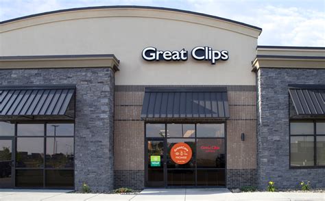 FIND A SALON. All Great Clips Salons /. US /. IL /. Rockford /. 2213 S Perryville Rd. Get a great haircut at the Great Clips Perryville Crossing hair salon in Rockford, IL. You can save time by checking in online. No appointment necessary.. 