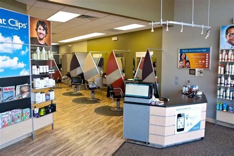 As a franchisee-owned and operated local hair salon, we challenge ourselves and our customers to give back to the local St. Louis community through programs like Clips of Kindness® and by showing support for various philanthropic organizations. Visit your local Great Clips hair salon conveniently located on 4337 D Butler Hill Rd in St. Louis, MO.. 