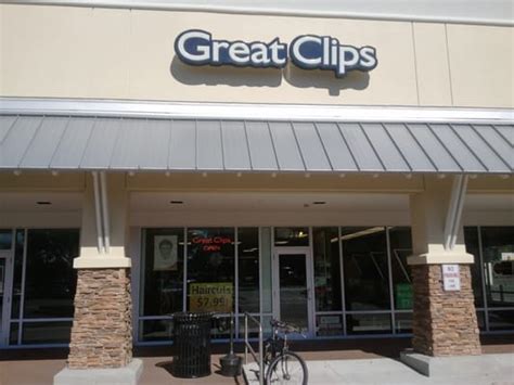 Alamosa /. 3318 Clark St. Get a great haircut at the Great Clips Cottonwood Mall hair salon in Alamosa, CO. You can save time by checking in online. No appointment necessary.