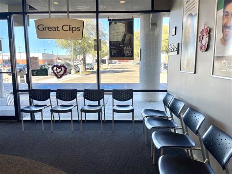 See estimated wait times at Great Clips hair salons near you and add your name to the wait list from anywhere. Skip to main content. Navigation Menu. Services. Services; Haircare for Everyone; Hair Services Overview; Mens; Womens; ... 820 S MacArthur Blvd Ste 109, Coppell, TX 75019.