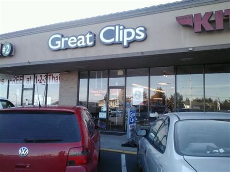 Clarkston /. 303 Bridge St. Get a great haircut at the Great Clips Bridge Street Plaza hair salon in Clarkston, WA. You can save time by checking in online. No appointment necessary.. 