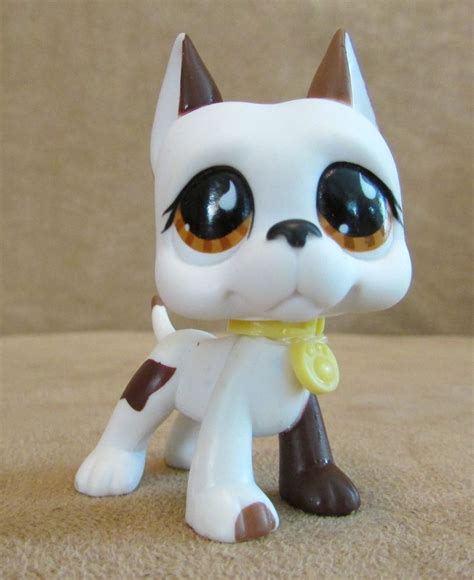Great dane dog lps. WOLFGIRL LPS Great Dane 1647 Tan LPS Dachshund 2597 Blue Eyes Dog Puppy with Accessories Lot Figure Collection Kids Girls Boys Birthday Xmas Gift $9.98 $ 9 . 98 Get it Sep 8 - 12 