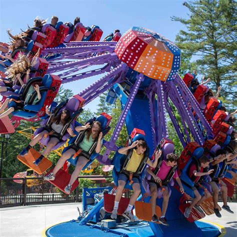 Great escape ny. Enjoy over 135 rides, shows and attractions at Six Flags Great Escape, or stay at the adjacent lodge with an indoor water park. Plan your visit to the park or the resort with our … 
