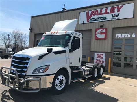 New/Used Freightliner and Western Star Trucks at Monroeville 