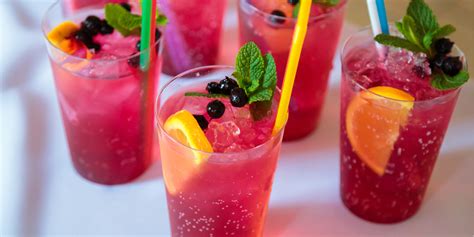 Great non alcoholic beverages. Mocktail recipes that won't disappoint · 1Frozen apple margarita · 2Tropical punch mocktail · 3Cranberry sangria · 4Watermelon 'nojitos' &mi... 