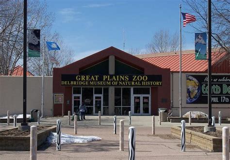 Great plains zoo sioux falls. As an accredited member of the Association of Zoos & Aquariums (AZA) the Great Plains Zoo & Delbridge Museum of Natural History in Sioux Falls, SD strives to fulfill four major objectives: Education, Conservation, Recreation and Discovery. The Great Plains Zoo features over 1,000 animals from around the world. The 45-acre park offers up-close views of animals often not found in larger zoos ... 