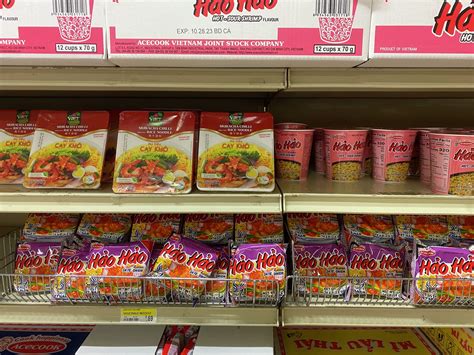 Great Wall Supermarket is a Asian grocery store located at 9889 Bellaire Blvd #B, Sharpstown, Houston, Texas 77036, US. The establishment is listed under asian grocery store, japanese grocery store, supermarket category. It has received 877 reviews with an average rating of 4.1 stars. Their services include In-store shopping, Delivery .