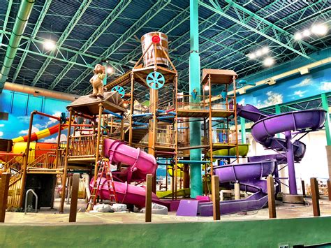 Full Tour 4K Video - Indoor Water Park Family Vacation. Please make sure to SUBSCRIBE for more family vacation video’s! I recently went to the Great Wolf Lodge …. 