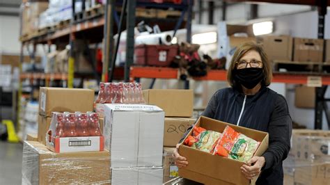 Greater Boston Food Bank: 1 in 3 Massachusetts adults face food insecurity