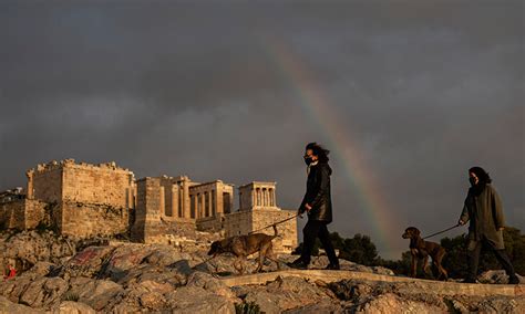 Greece to allow pets into more than 120 archaeological sites