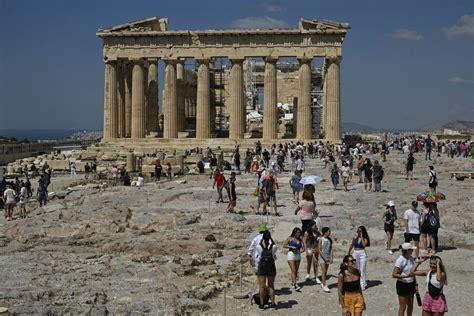 Greece to offer exclusive Acropolis visits outside of regular hours — for a steep price