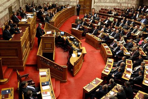 Greek economy wins new vote of confidence with credit rating upgrade and hopes for investment boost