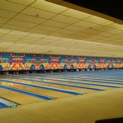 Green Bay, Wisconsin Bowling Centers with a Pro Shop