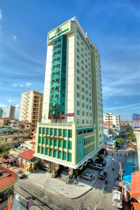 Green Carter  Phnom Penh