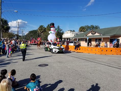 Green Cove Springs Christmas parade 2024. - YouTube