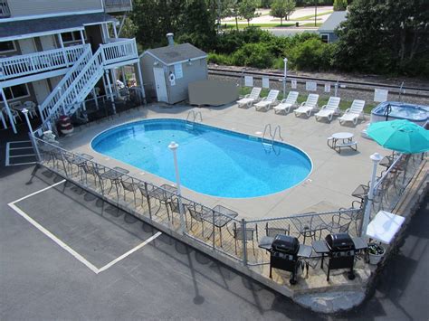 Green Dolphin Motel Pool Hot Tub Old Orchard …