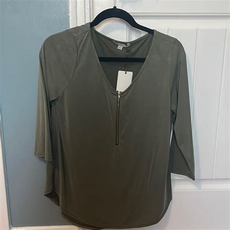 Green Envelope Los Angeles Women’s Shirt Top Size Large …