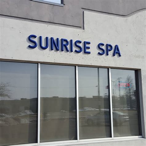 Feb 17, 2024 · Tulip Chinese Massage Spa. 989 W Mason St, Green Bay, WI 54303. Call 920-384-7798 Walk-In's Welcome. Open 7 Days -9:00AM - 9:30PM. Deep Tissue | Swedish | Shiatsu | Hot Oil Body Massage. For The Most Relaxing Day Of Your Life~~. NECK PAIN / SHOULDER PAIN / BACK PAIN /MUSCLE PAIN. We Help your body and mind relax while improving your overall health! . 