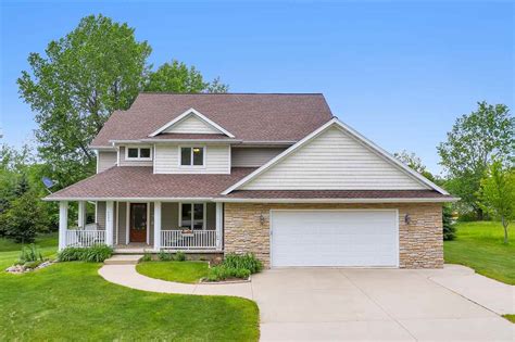 Green bay wisconsin homes for sale. Things To Know About Green bay wisconsin homes for sale. 