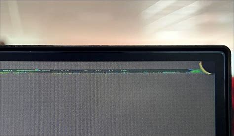 Green lines on external monitor.  Jul 31, 2016 · Today when i was streaming a...