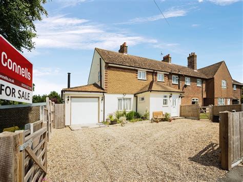 Greenfields, Sellindge, Ashford 3 bed semi-detached house