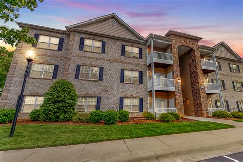 Greensboro luxury apartments. Things To Know About Greensboro luxury apartments. 