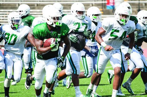 Greenwave football. The Tulane Green Wave are the athletic teams that represent Tulane University, located in New Orleans, Louisiana. Tulane competes in NCAA Division I as a member of the … 