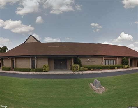 They broke ground on the new location in 1993 and moved in the new Funeral Home in 1994. In 2004 Hank McNabb bought his brothers interest in the business. In September 2011 Hank expanded the business when he bought Gregg Funeral Homes in Jonesboro, Monette ,Caraway and Gregg-Weston Funeral Home in Harrisburg.. 