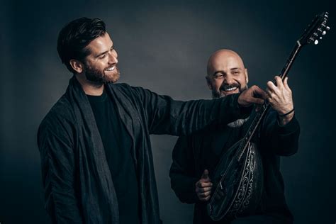 Grekisk bouzoukispelare