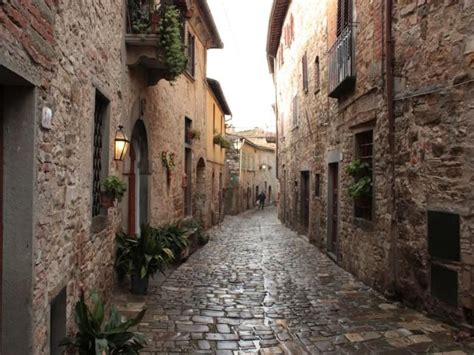 Greve in Chianti: 6 must-sees Visit Tuscany